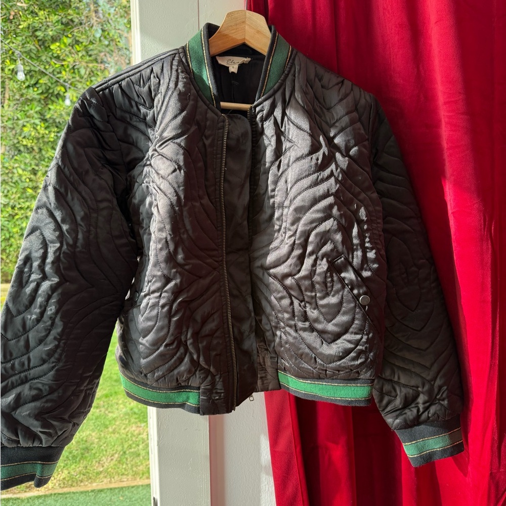 Stylish Quilted Jacket with Green Accents